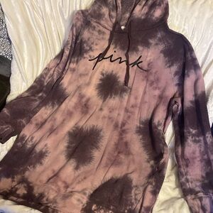 VS Pink Oversized Tye-Dye Hoodie.